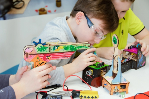 Cortadora láser de madera 3D para escuelas